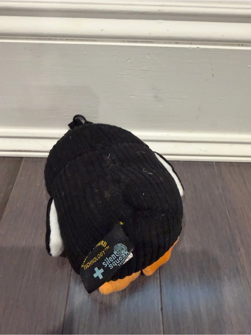Silent Squeak new without